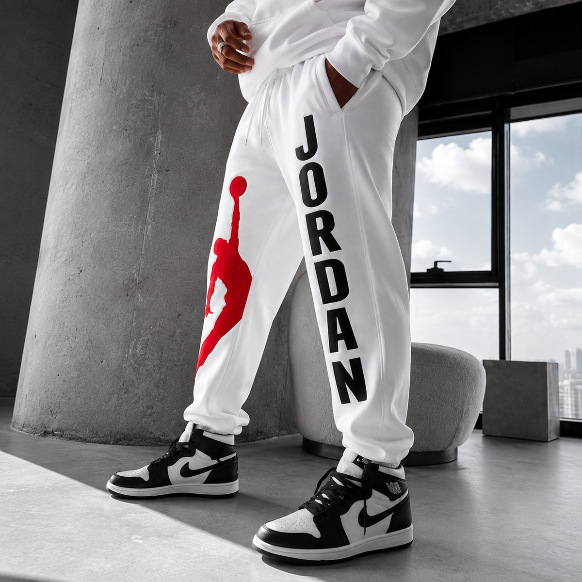BT - 010  | AARA Signature White Graphic Jogger