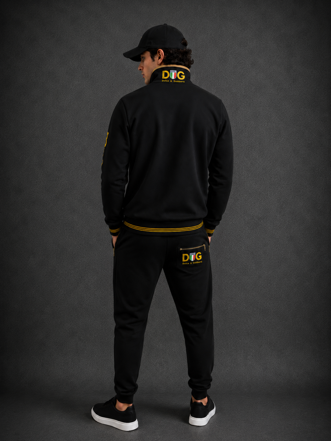 Men’s Premium Zip-Up Tracksuit Set – Modern Casual Wear- (W-17)